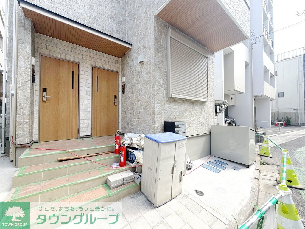エントランス　★タウンハウジング東京日暮里店取り扱い★