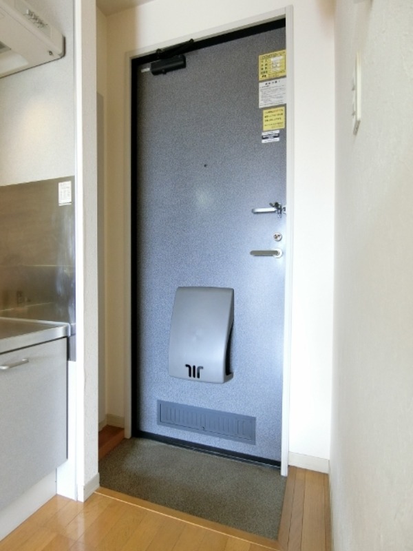 玄関　図面と現状に相違がある場合には現状を優先