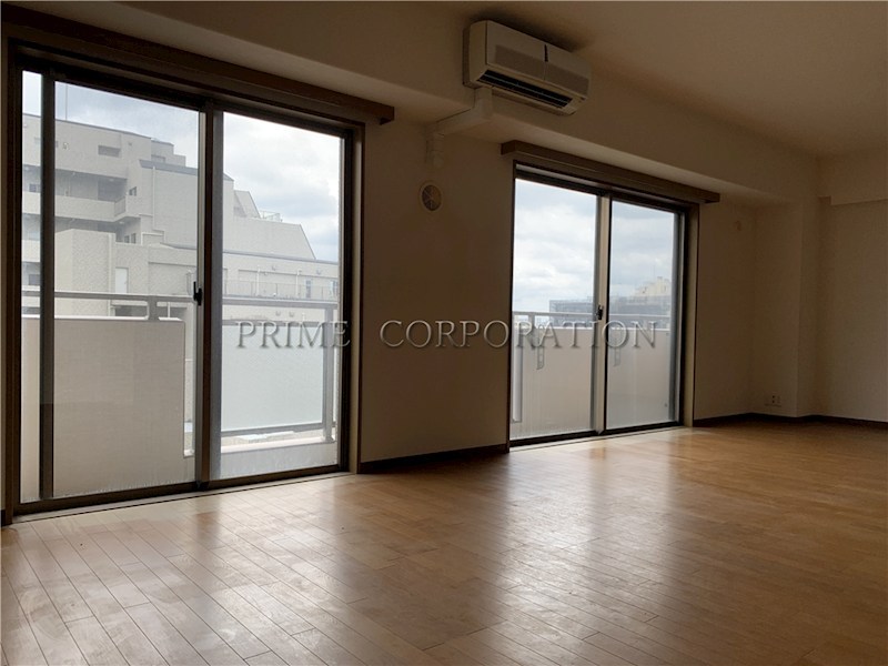 居室・リビング　※リノベーション前※