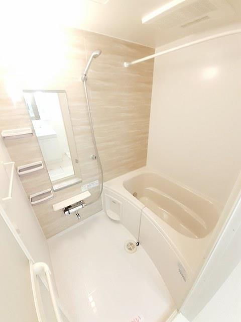 バス・シャワールーム　浴室