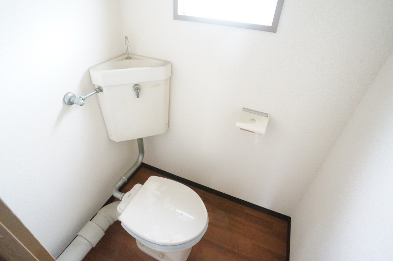 トイレ　別号室