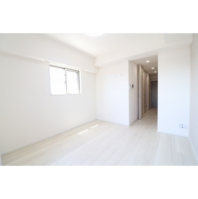 居室・リビング　別号室参考写真