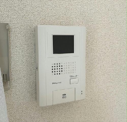 セキュリティ　モニター付きインターホン