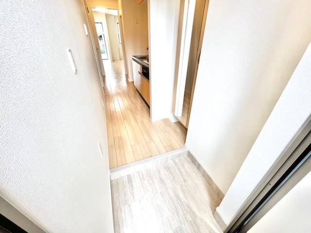 玄関　玄関（イメージ）