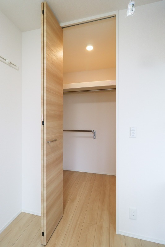 収納　図面と現状に相違がある場合には現状を優先