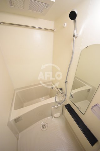 バス・シャワールーム　プレサンス堺筋本町センティス　浴室