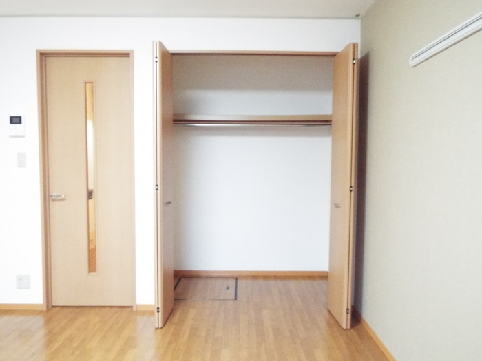 収納　クローゼット