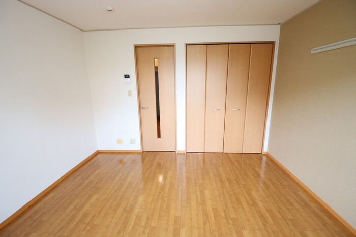 居室・リビング　洋室８帖