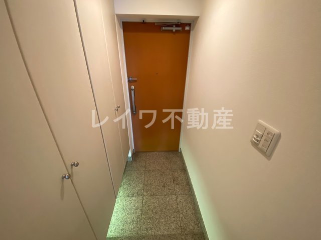 玄関　落ち着いた玄関です