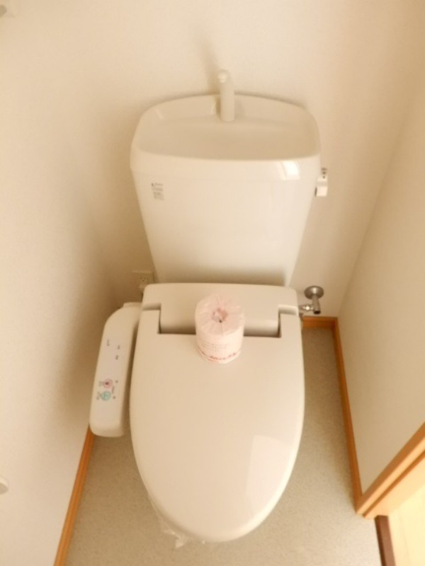 トイレ　図面と現状に相違がある場合には現状を優先