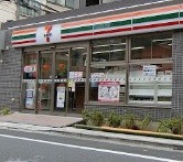 コンビニ　セブンイレブン（コンビニ）まで100m