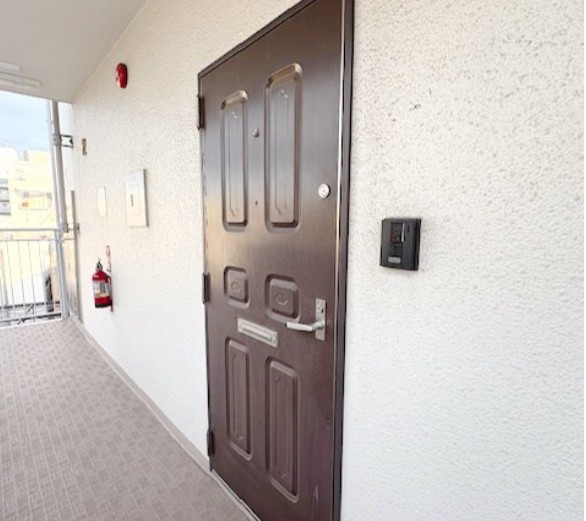 玄関　五反田リーラハイタウン（別部屋参考画像）