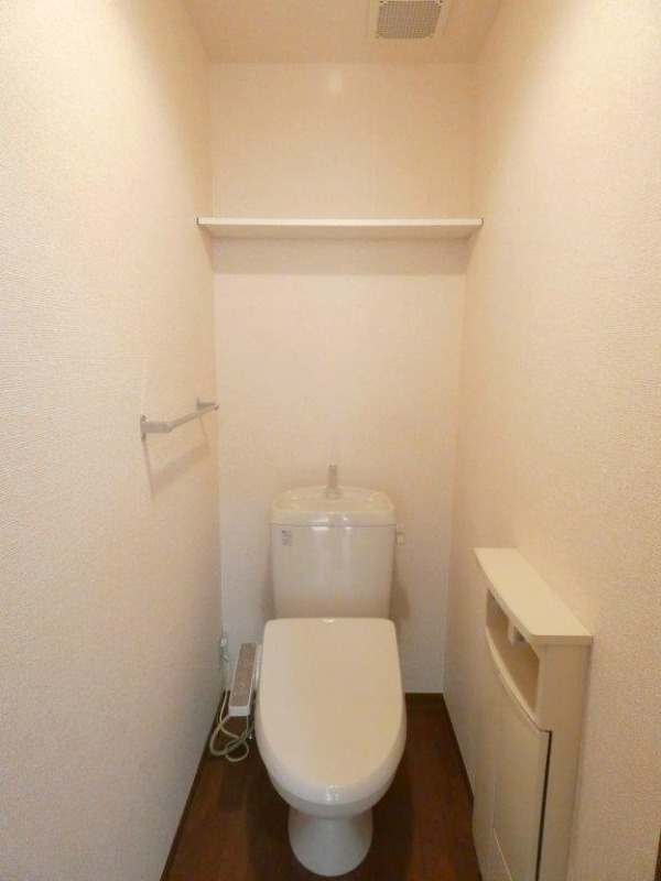 トイレ　図面と現状に相違がある場合には現状を優先