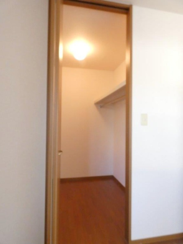 収納　図面と現状に相違がある場合には現状を優先