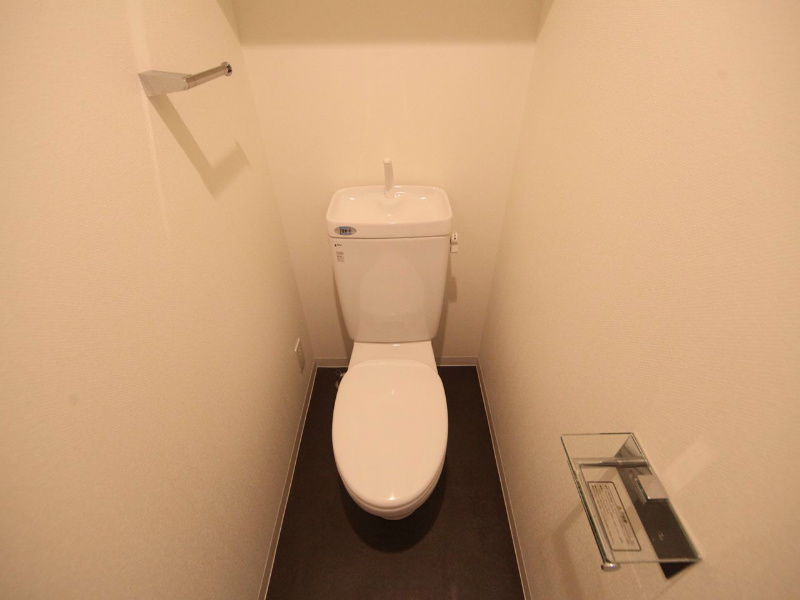 トイレ　洋式トイレ（温水洗浄便座設置可）