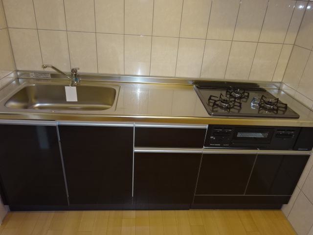 キッチン　※同タイプの部屋写真です