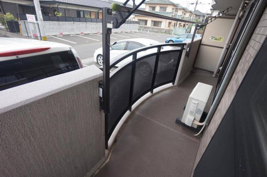 バルコニー　バルコニー