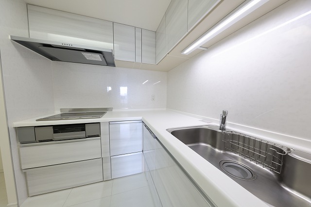 キッチン　キッチン