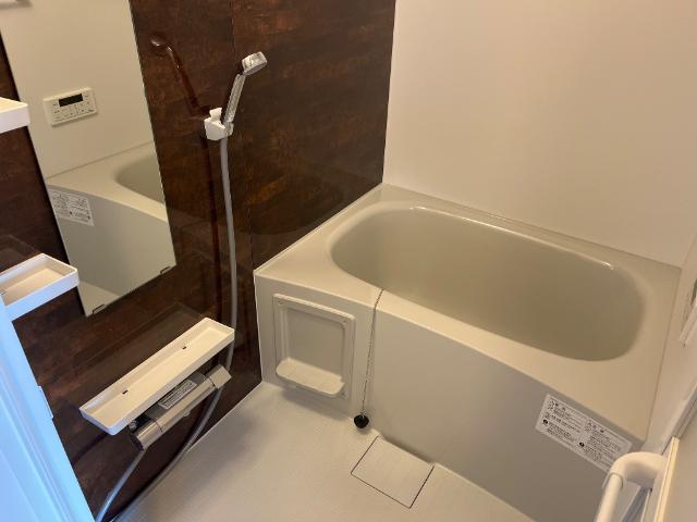 バス・シャワールーム　バス