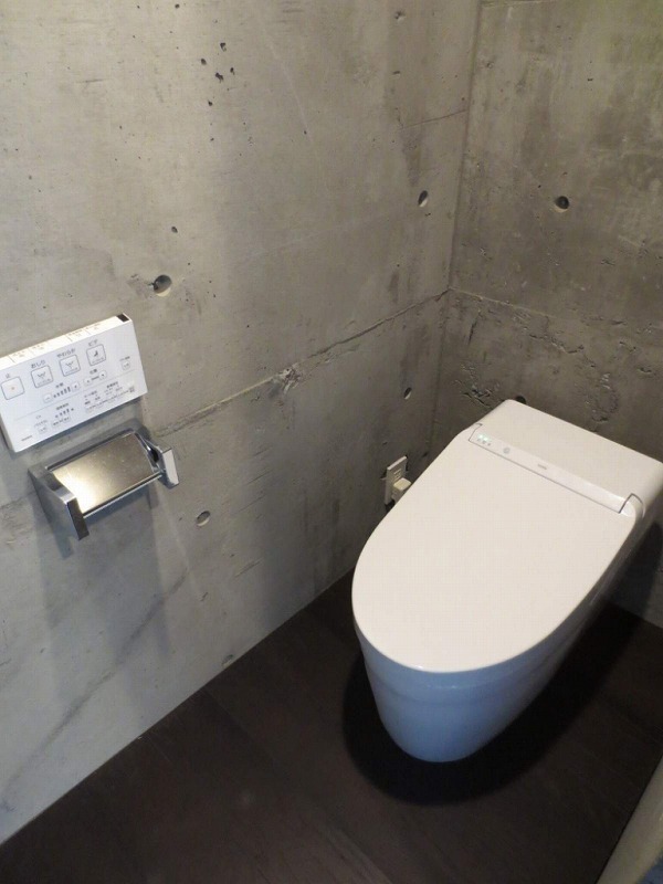 トイレ　※別部屋参考写真