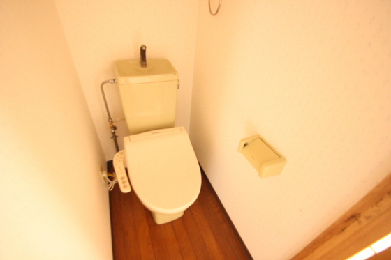 トイレ　※別部屋の写真です