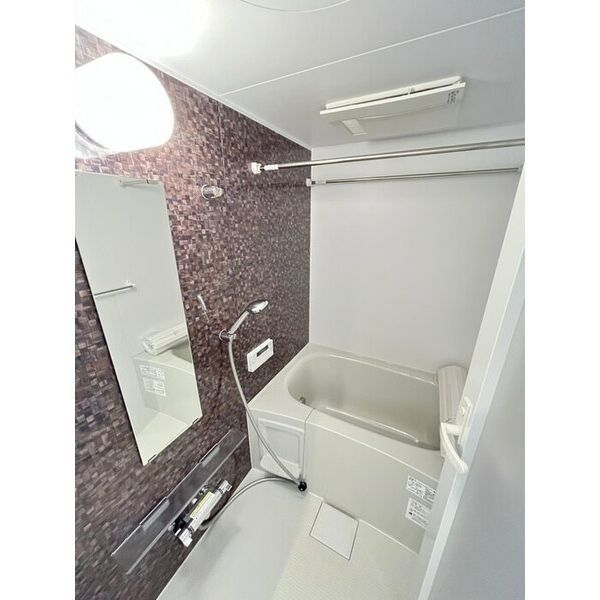 バス・シャワールーム　バス