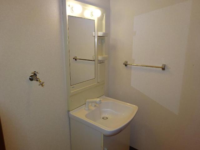 洗面設備　洗髪洗面化粧台