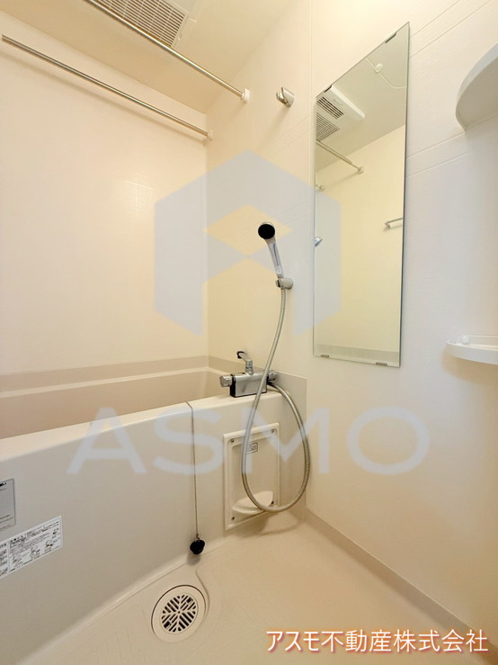 バス・シャワールーム　同マンション別部屋　参考写真