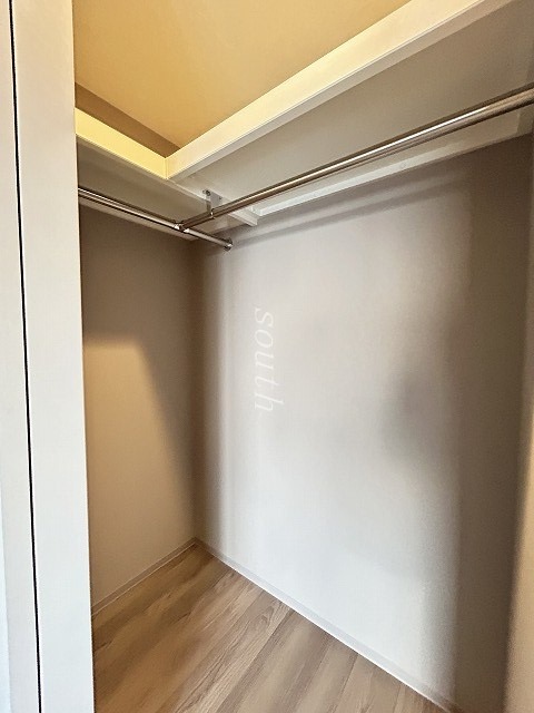 収納　ウォークインクローゼット