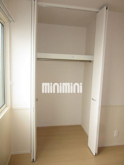 玄関　玄関、下駄箱あります