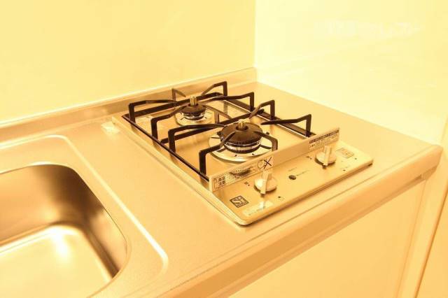 その他設備　ガスコンロ２口つき