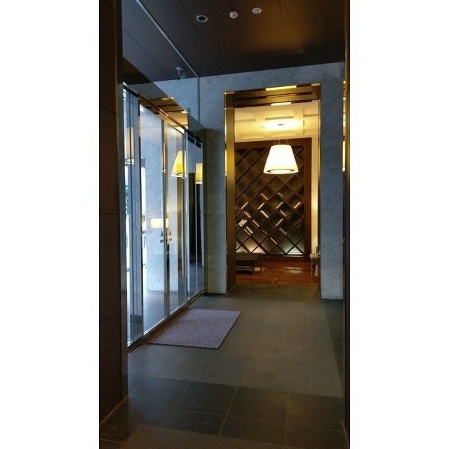 エントランス　毎日通るエントランス♪