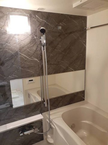 バス・シャワールーム　きれいなお風呂です