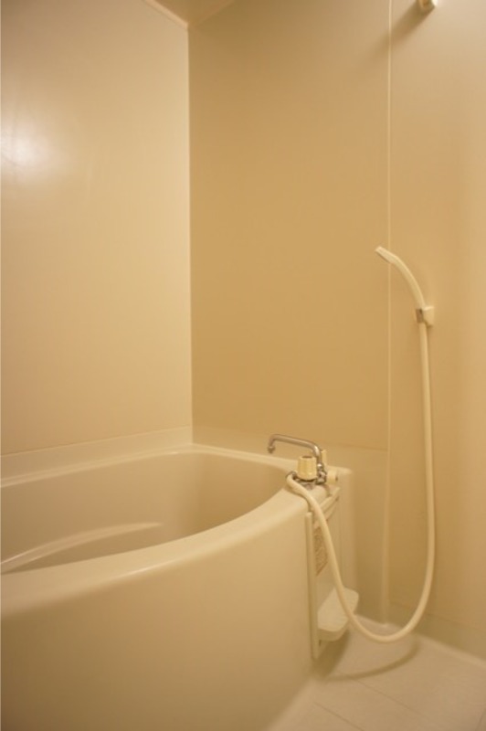 バス・シャワールーム　図面と現状に相違がある場合には現状を優先