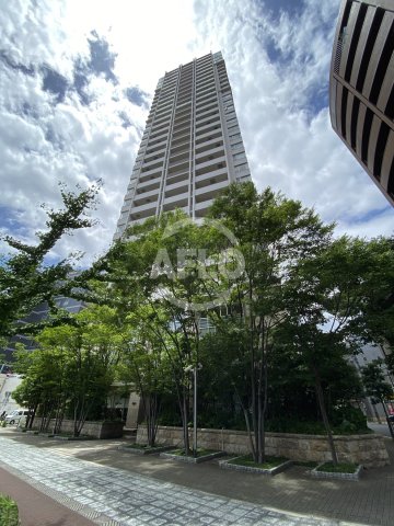 建物外観　グランドメゾン京町堀タワー　３０階建タワーマンション