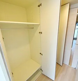 収納　※反転タイプの写真を使用しています。