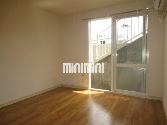 居室・リビング　エアコン付き！