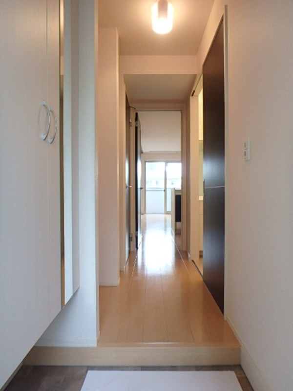 玄関　図面と現状に相違がある場合には現状を優先