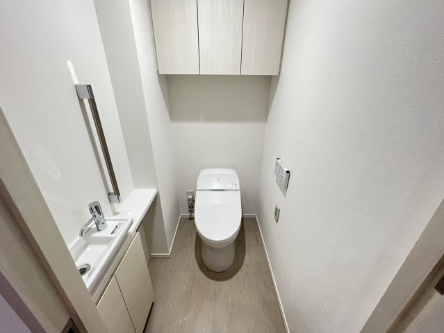 トイレ　別部屋参照