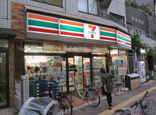 コンビニ　セブンイレブン南千住７丁目店（コンビニ）まで348m