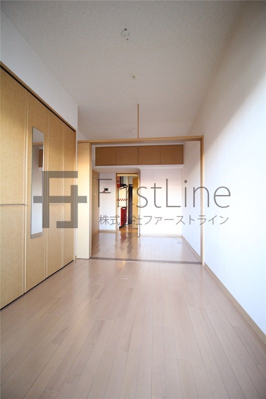 居室・リビング　別号室参考写真