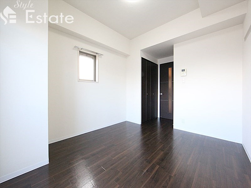 居室・リビング　内装