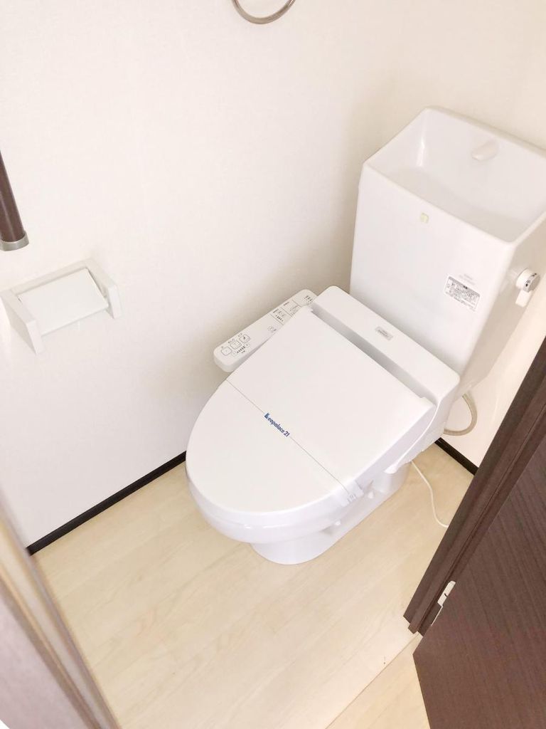 トイレ　トイレ