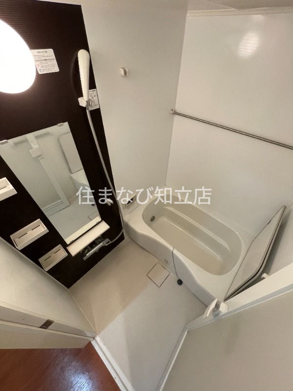 バス・シャワールーム　別部屋写真