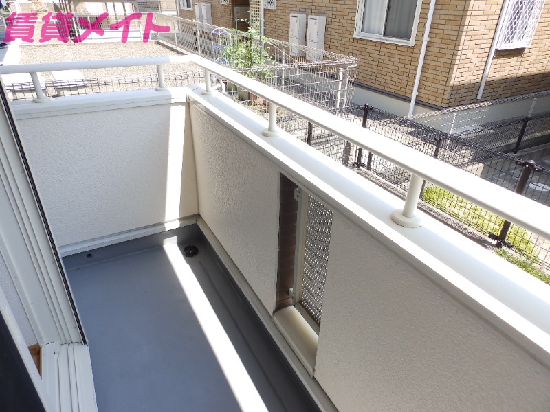 バルコニー　同タイプ部屋写真です。