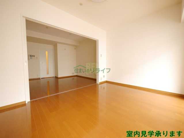 居室・リビング　コンフォリア新宿御苑I