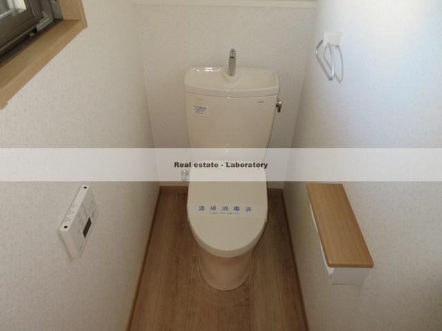 トイレ　参考画像