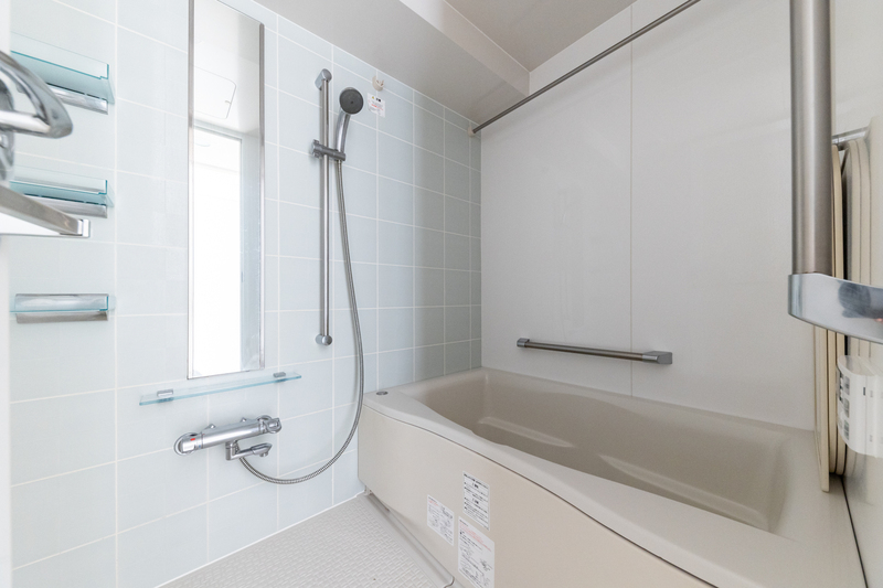 バス・シャワールーム　追い焚き・浴室乾燥機付き