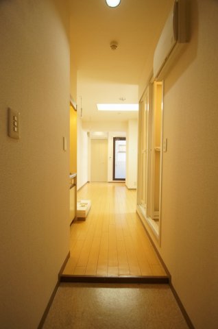 玄関　玄関から。