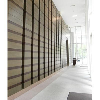 ロビー　落ち着いたロビーです